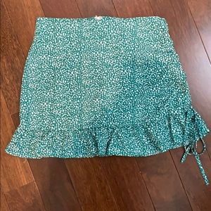 Green Dotted Skirt!